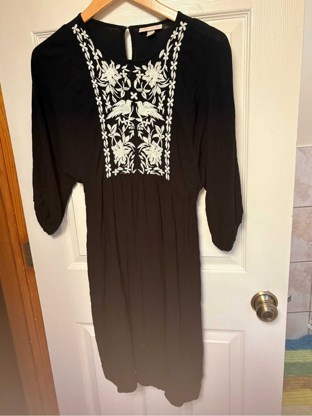 Knox Rose XS Black White Embroidered Boho Midi Dress 3/4 Sleeve